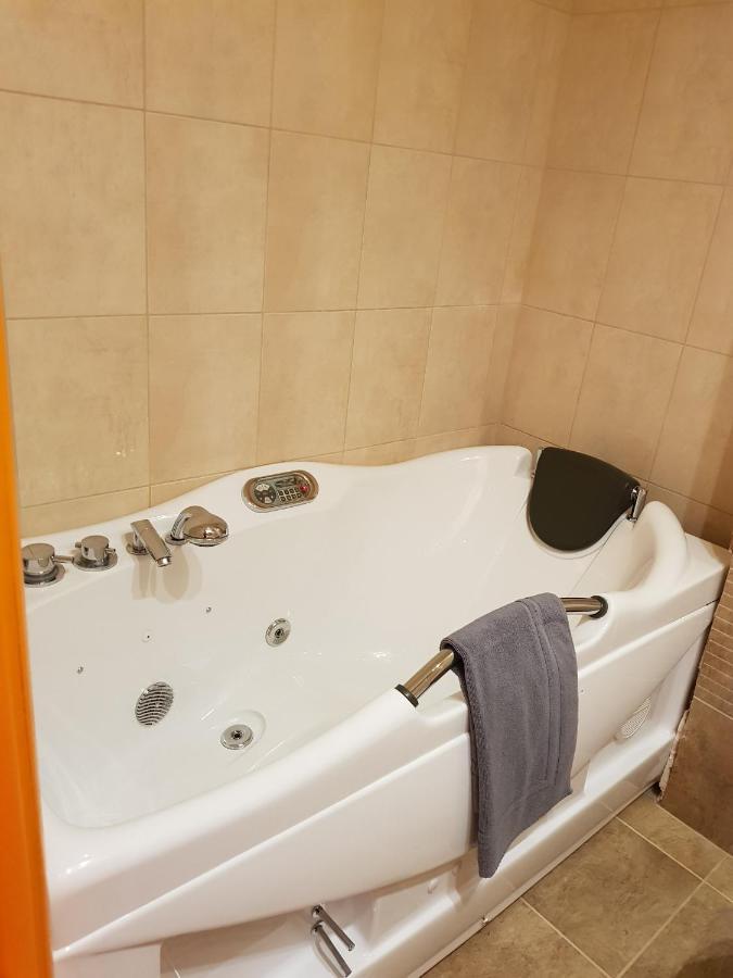 Lidra Hotel Aridaía 외부 사진